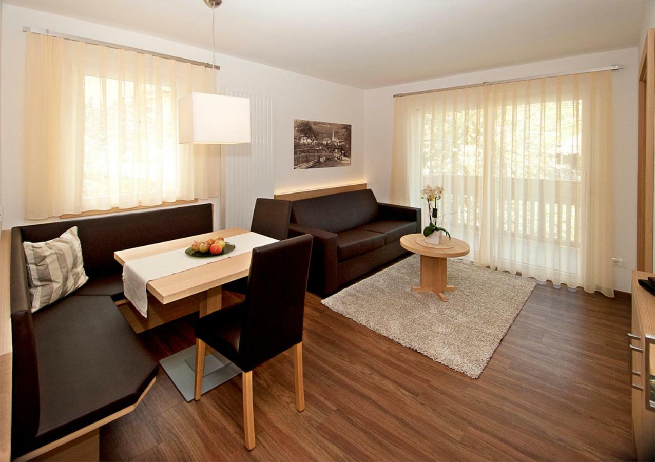 Seppmair Hotel Lagundo Bagian luar foto